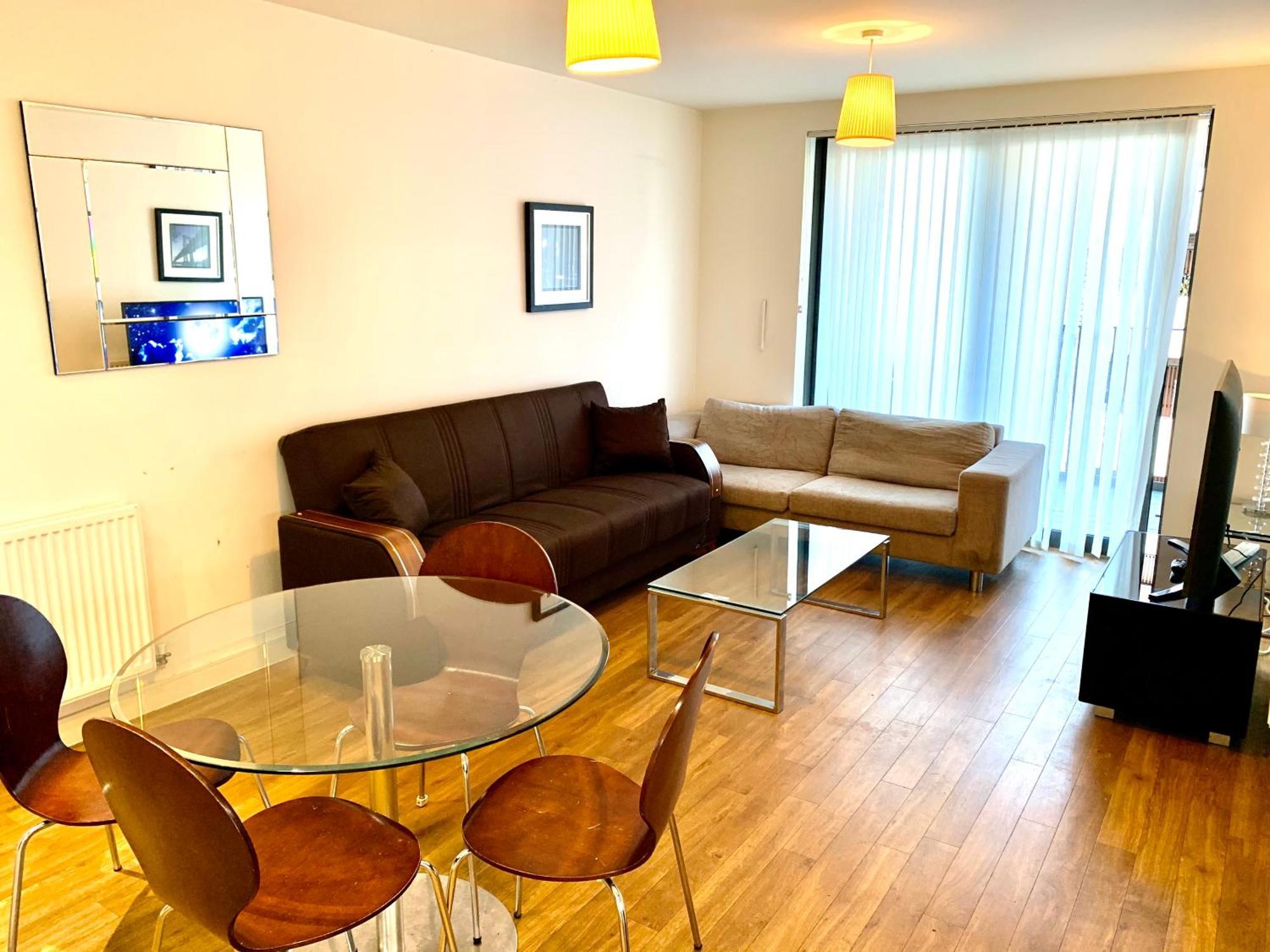 Excel 2 Bedrooms 2 Bath, Parking, Supper Wifi, Dockland, O2 Arena, Cable Car Apartment