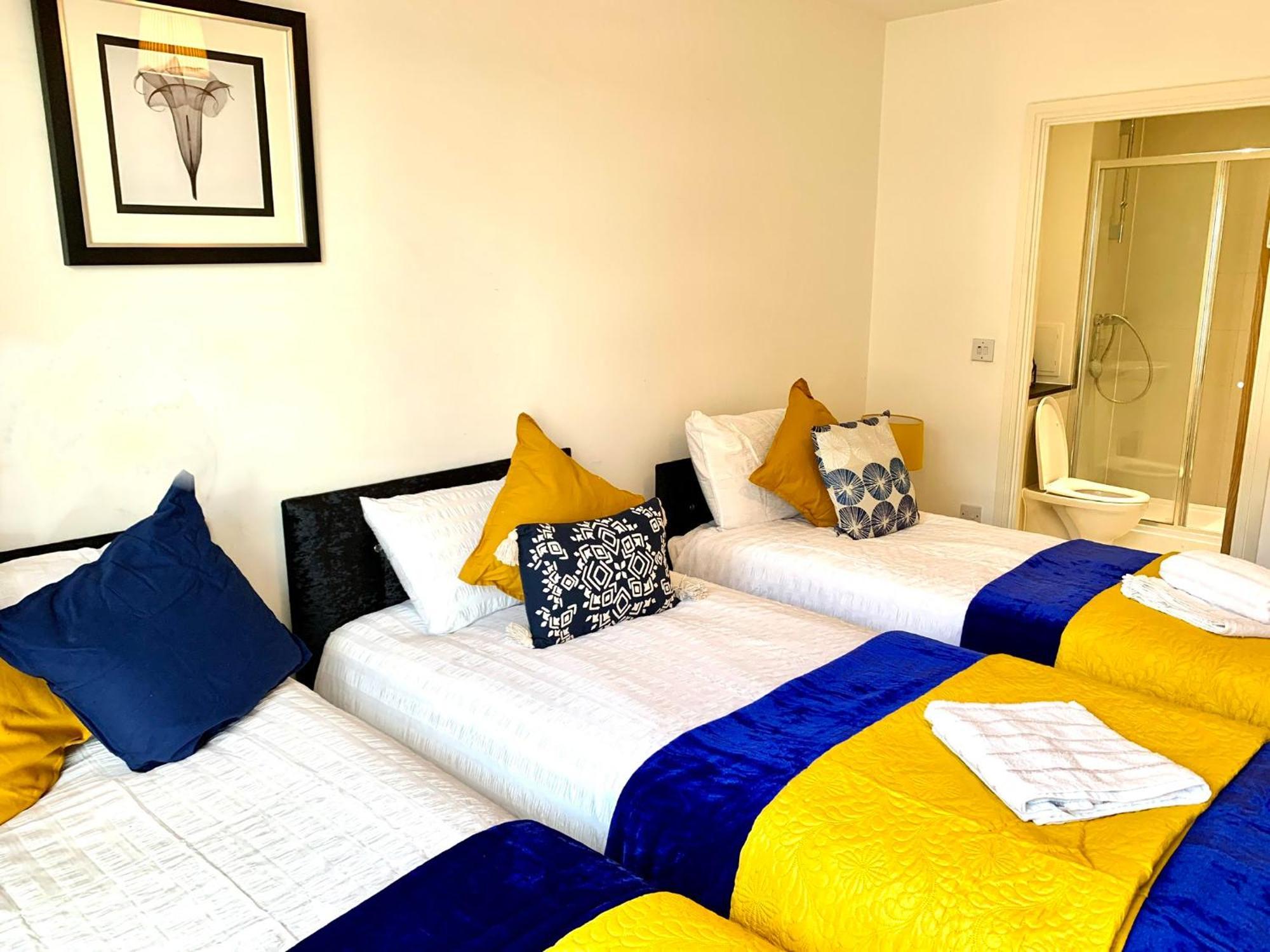 Excel 2 Bedrooms 2 Bath, Parking, Supper Wifi, Dockland, O2 Arena, Cable Car *